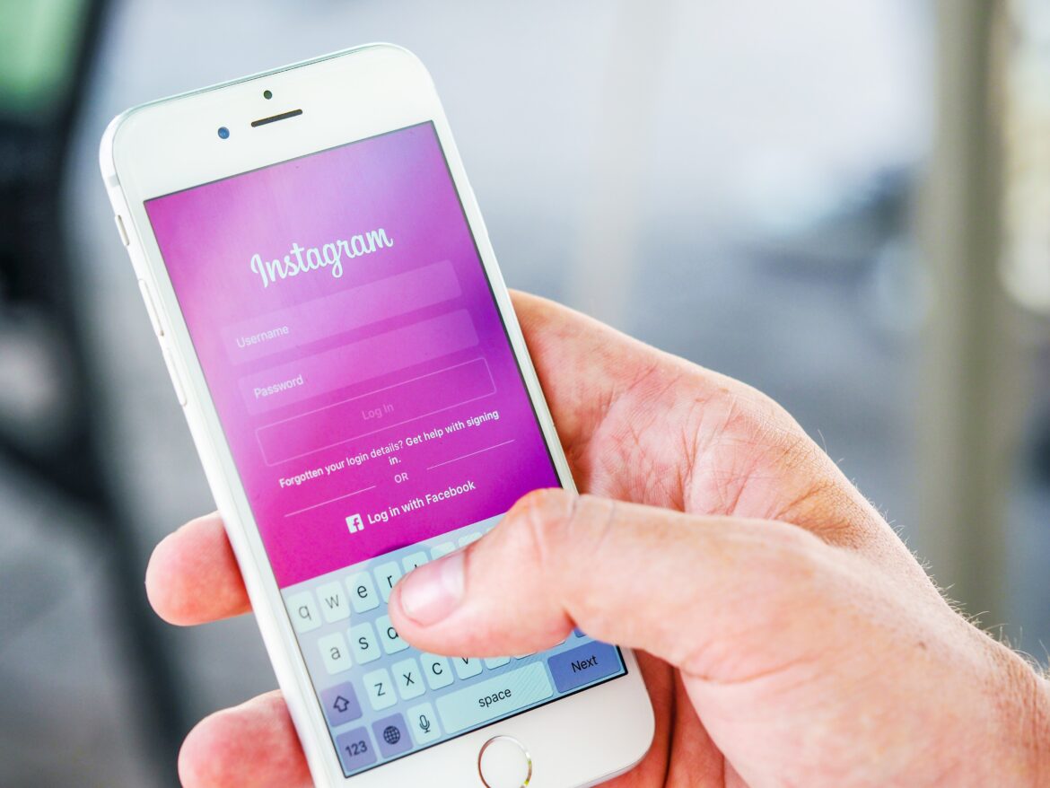 Guide: The Best Ways to View Private Instagram Accounts In 2022